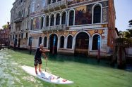 Robby Naish s'offre Venise en Stand Up Paddle