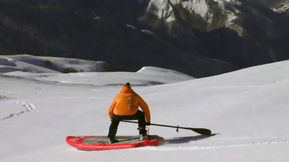 Stand up paddle sur neige au col d'Aubisque
