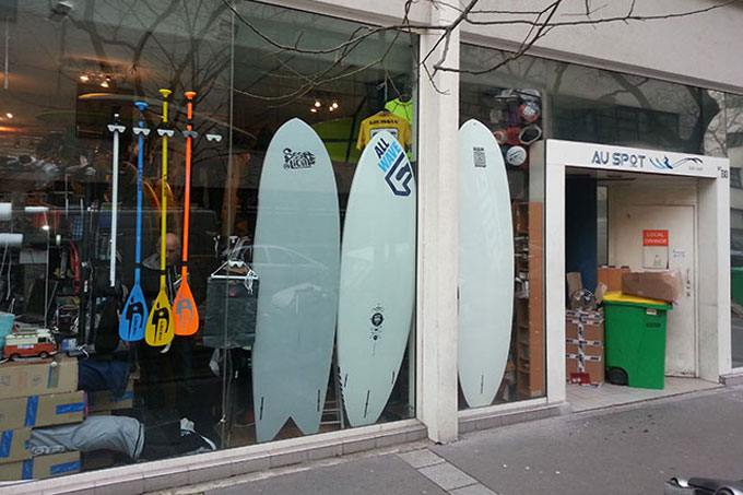 Stand up paddle shop sur Paris "Au spot"