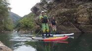 Session stand up paddle en eaux vives au Pays Basque