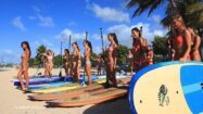 Les candidates de Miss Hawaï en stand up paddle