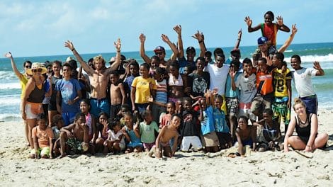 Trailer vidéo Surf4Smile Mission Madagascar 2015