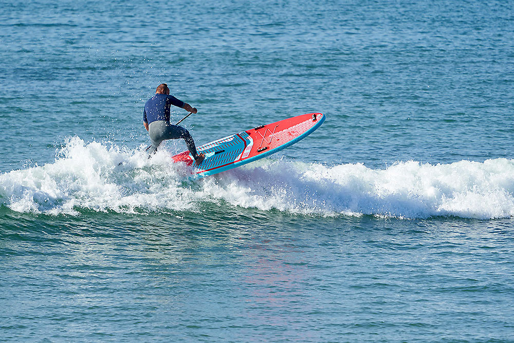 Découvrez la nouvelle gamme de stand up paddle gonflable de chez Gong Surfboards