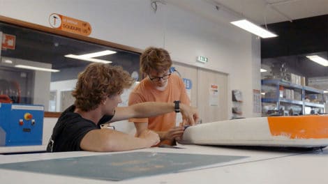 Vidéo de la conception des stand up paddle surf Itiwit