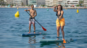 Une section stand up paddle à Cannes Jeunesse