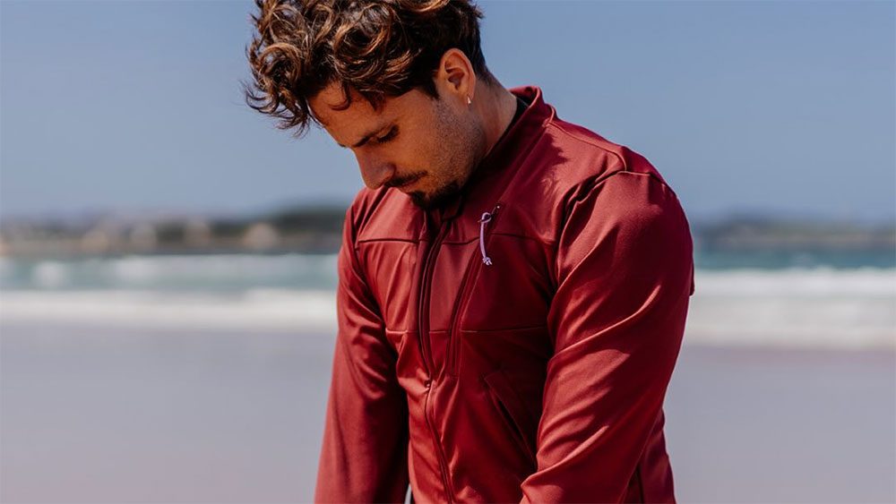 Floatee dévoile le premier T-shirt anti-noyade