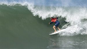 Benoît Carpentier et Marine Kerdreux sacrés champions de France de SUP surfing 2026